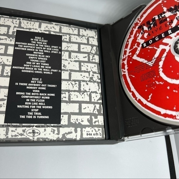 EUC-ROGER Waters (Pink Floyd) The Wall Live in Berlin (2xCDs Set 1990 Mercury - Picture 3 of 11
